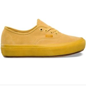 Vans - Suede Outsole Authentic Platform 2.0
